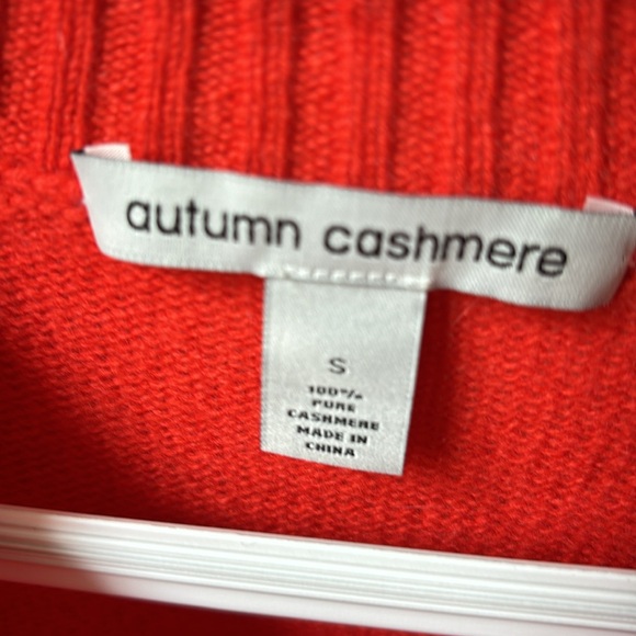 Autumn cashmere sweater. Never worn-small - Picture 2 of 4